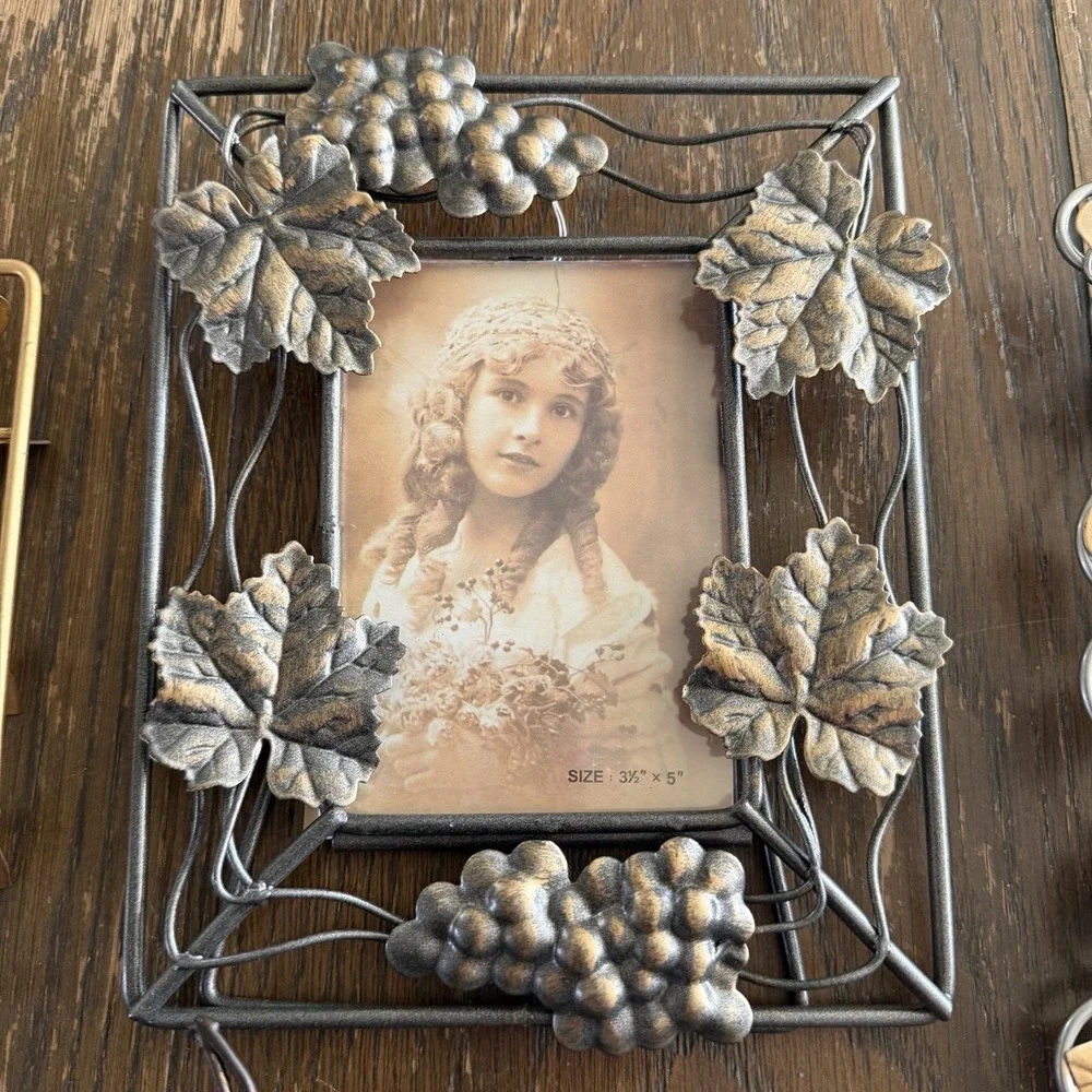 Lot Of 6 VTG Metal 90s Photo Frames NEW Floral‎ Leaves Vines Hearts Wire Accents
